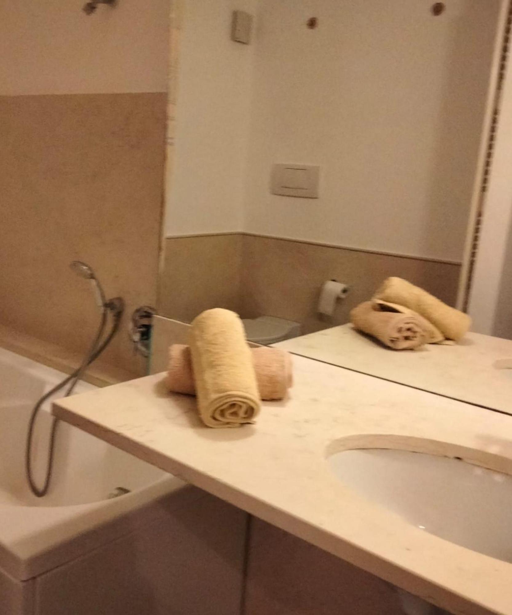 Historic E Comfort Suite - Locazione Semplice Bologna Eksteriør bilde